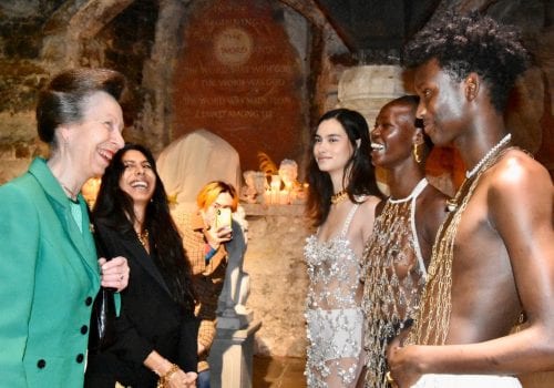 UKFT President presenting an award to Alighieri at London Fashion Week